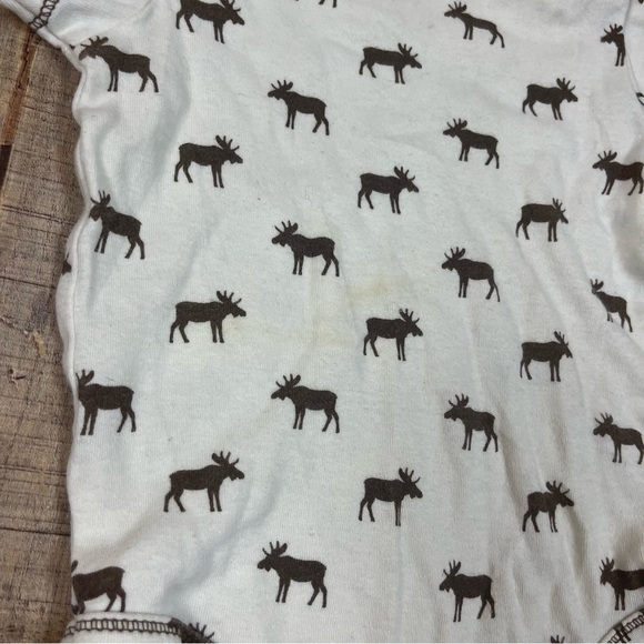 Cat & Jack 6-9 Months Fall Clothing Bundle Zipper Footie Bodysuit Pants Camo Dog - Picture 8 of 12